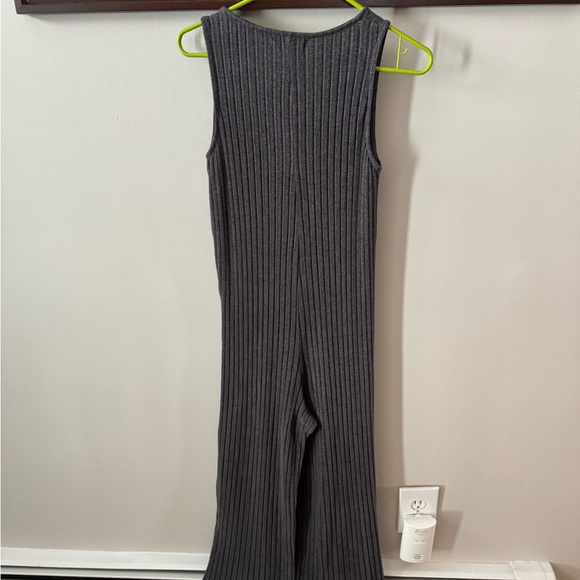 Z Supply Charcoal Ribbed Jumpsuit - Picture 6 of 7